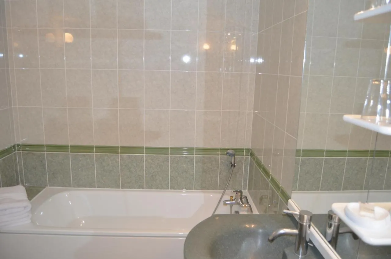 Villa Asunda B&B Spa & Sauna, Chambres D'Hotes Saint-Maximin-la-Sainte-Baume