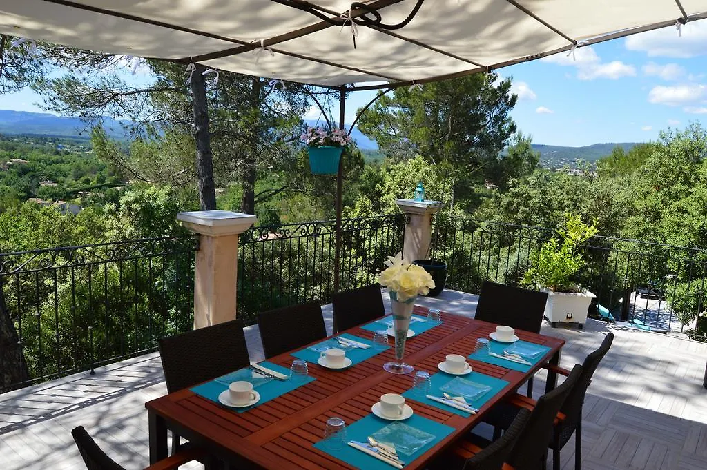 Guest house Villa Asunda B&B Spa & Sauna, Chambres D'Hotes Saint-Maximin-la-Sainte-Baume