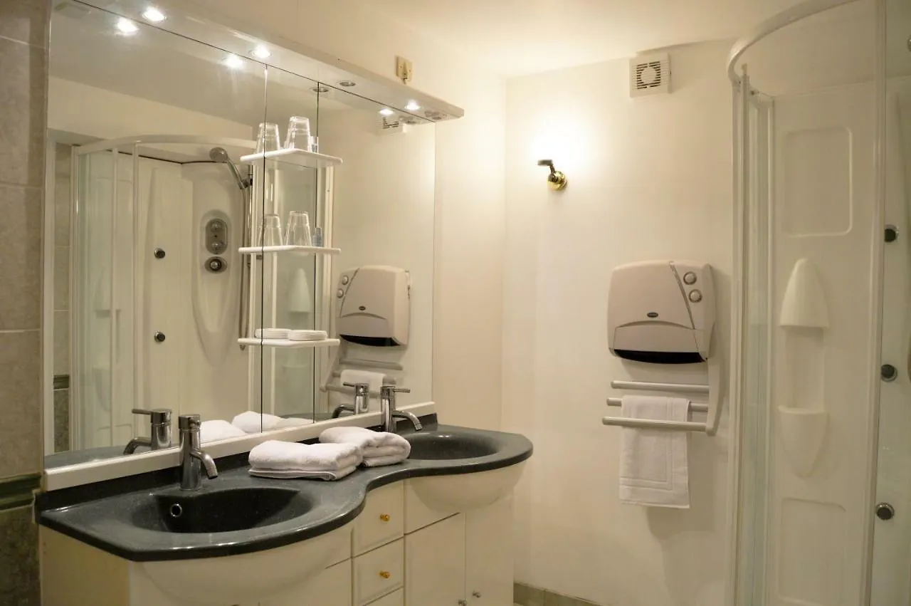 Villa Asunda B&B Spa & Sauna, Chambres D'Hotes Saint-Maximin-la-Sainte-Baume 0*,  France