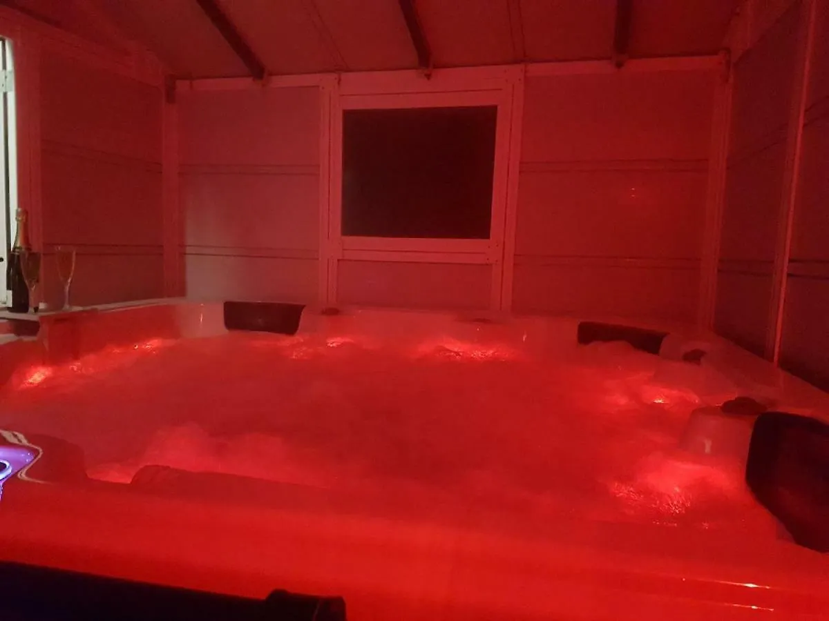 Villa Asunda B&B Spa & Sauna, Chambres D'Hotes Saint-Maximin-la-Sainte-Baume France